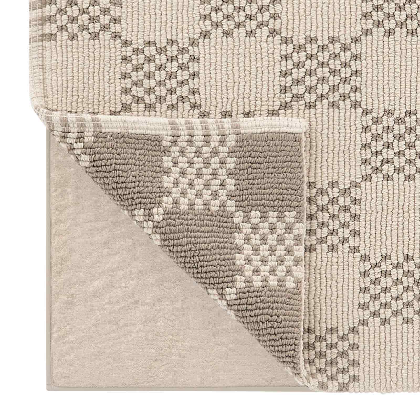 Comfy Bath Mat | Checks - Image 7