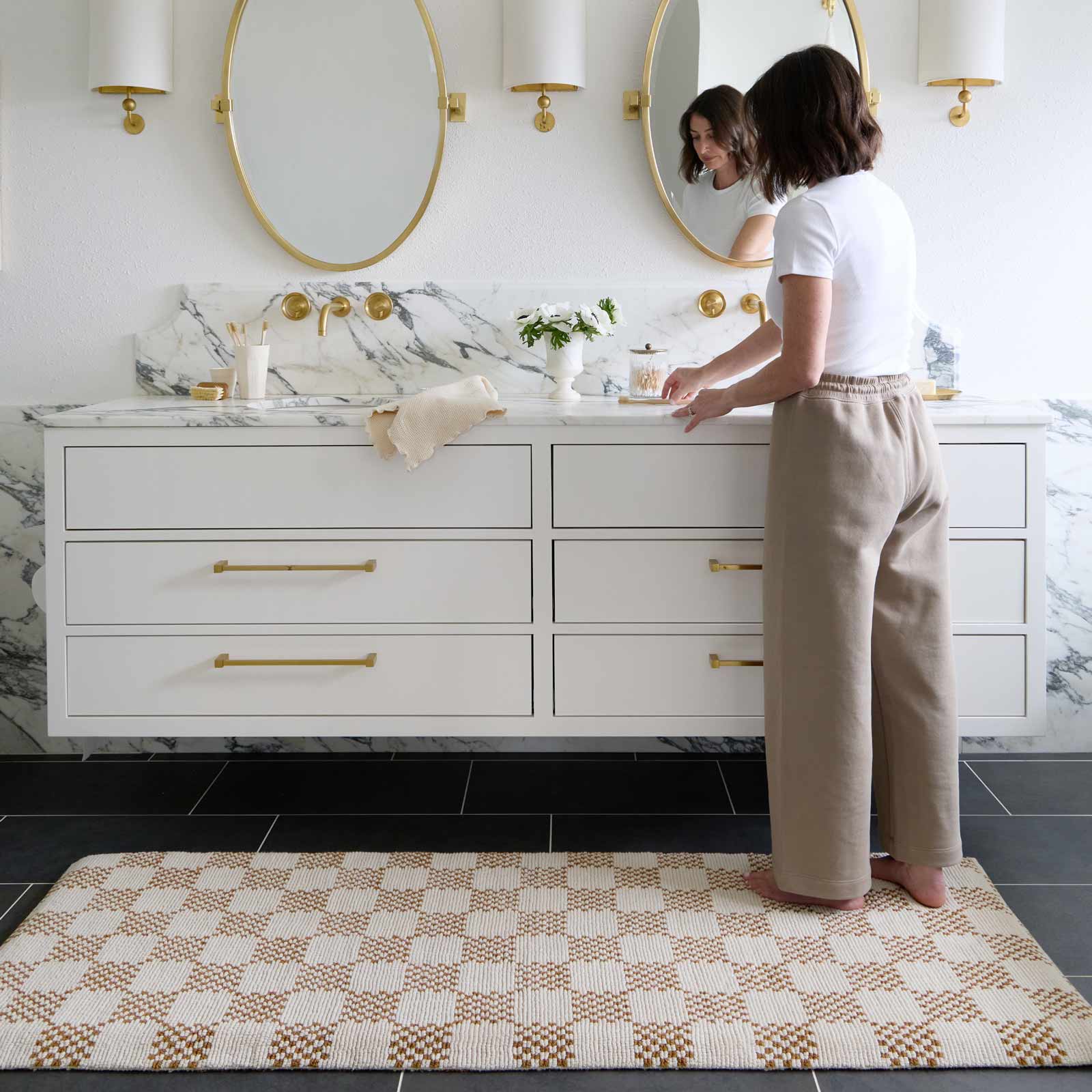 Comfy Bath Mat | Checks - Image 3