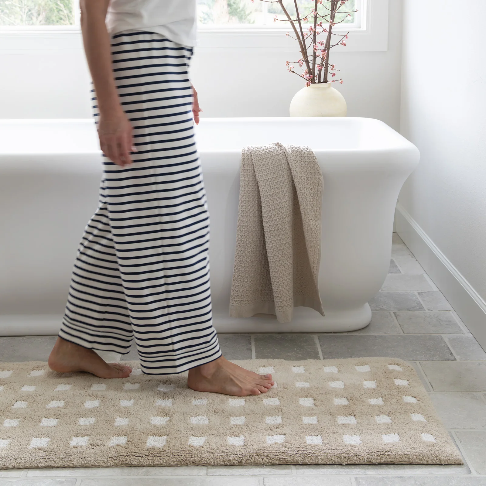 Comfy Bath Mat | Levi - Image 3