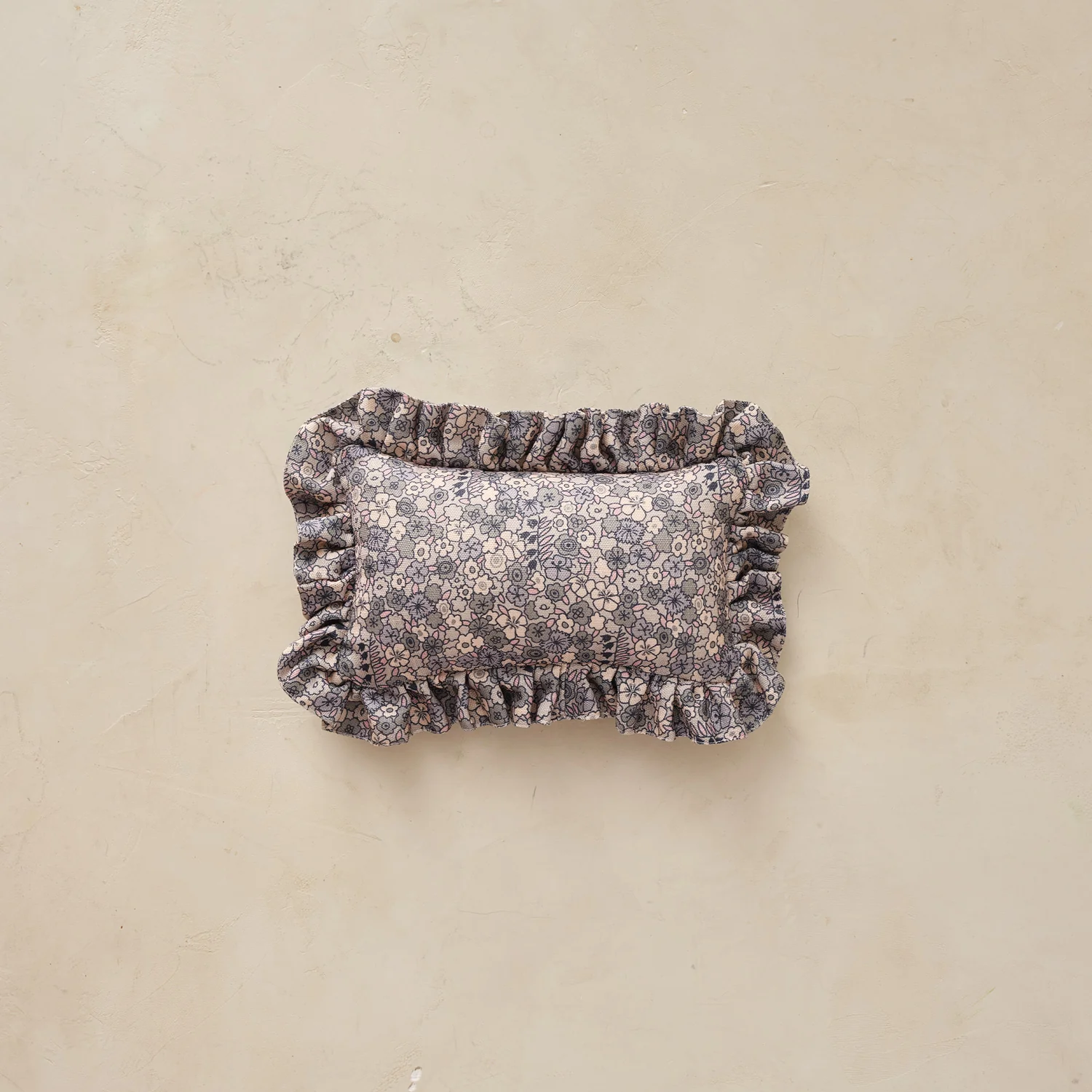 Mini Ruffle Pillow | Marra