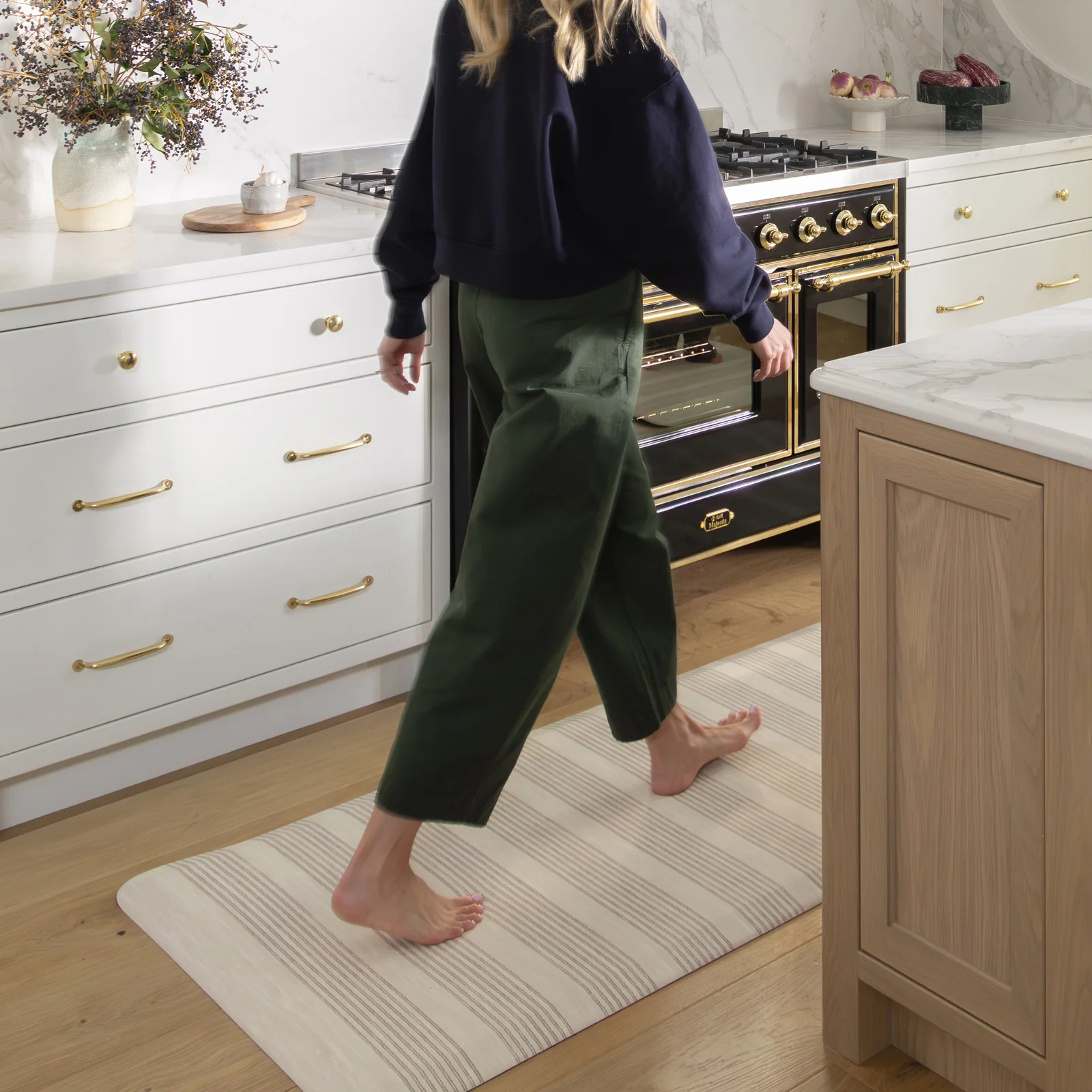 Nama Standing Mat | Abbott - Image 4