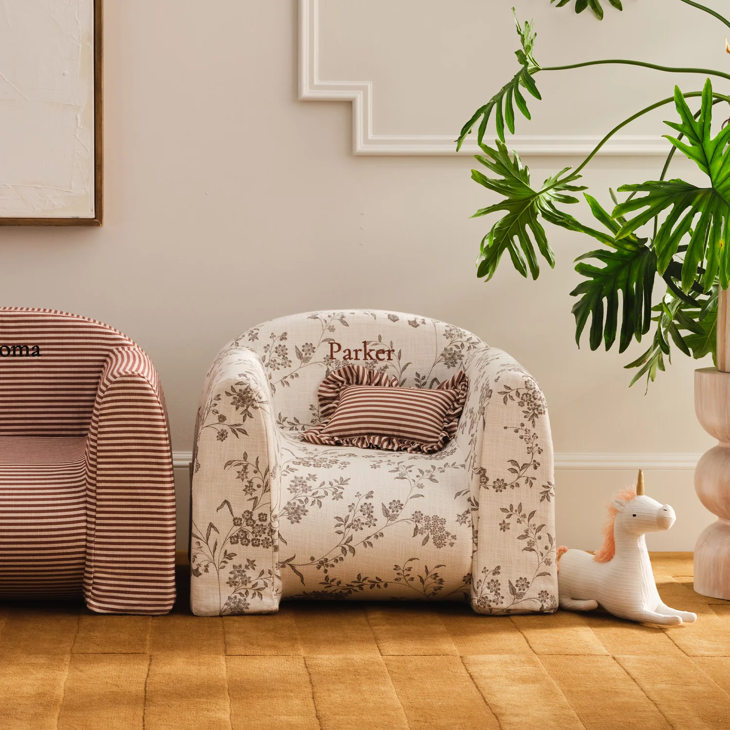Medium Ruffle Pillow | Finley - Image 3