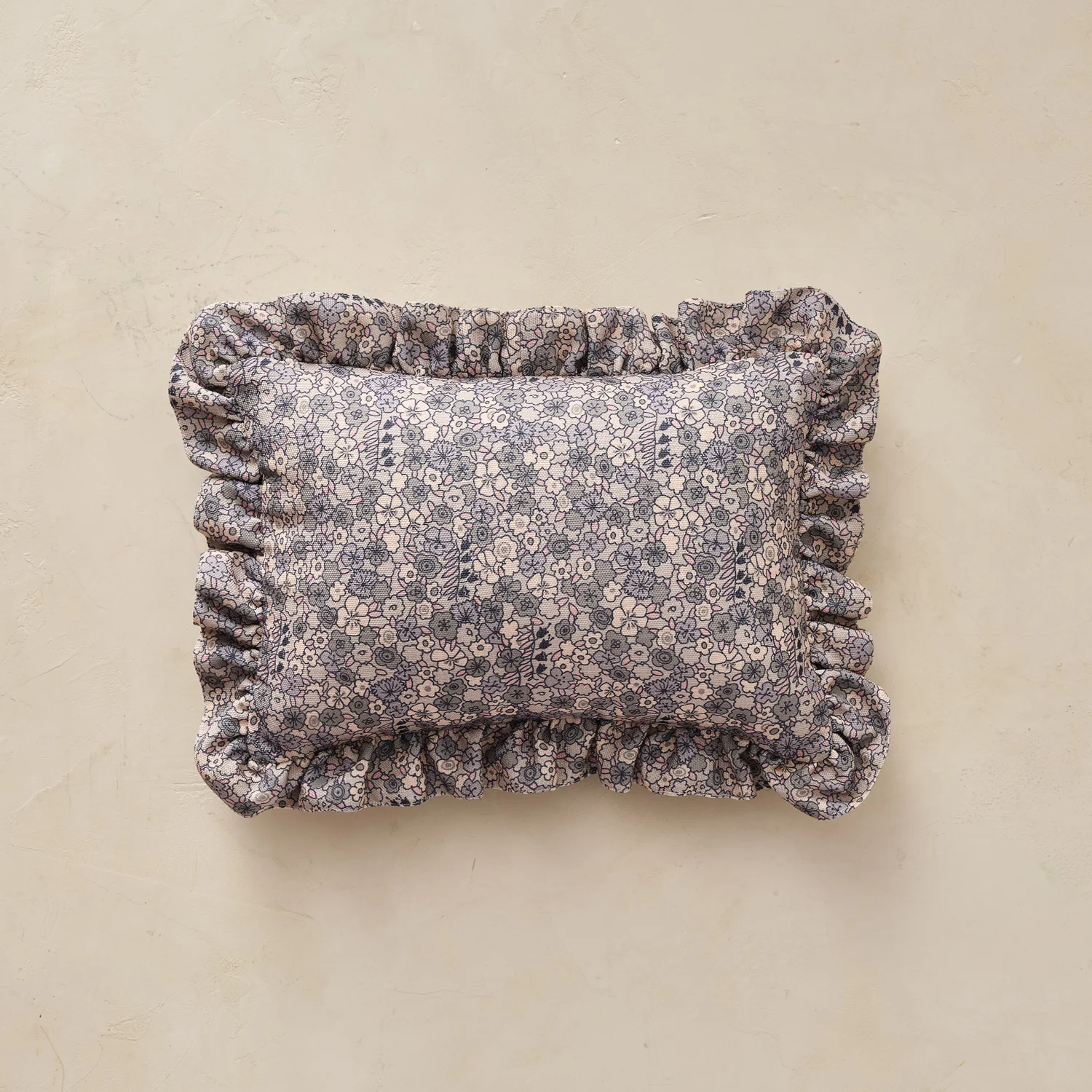 Medium Ruffle Pillow | Marra